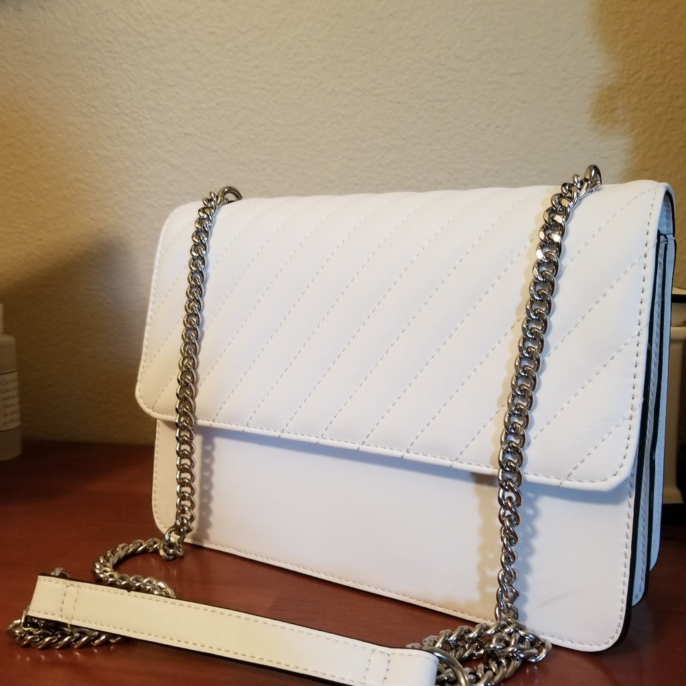 BCBGENERATION CASUAL OLIVIA SHOULDER BAG, WHITE
